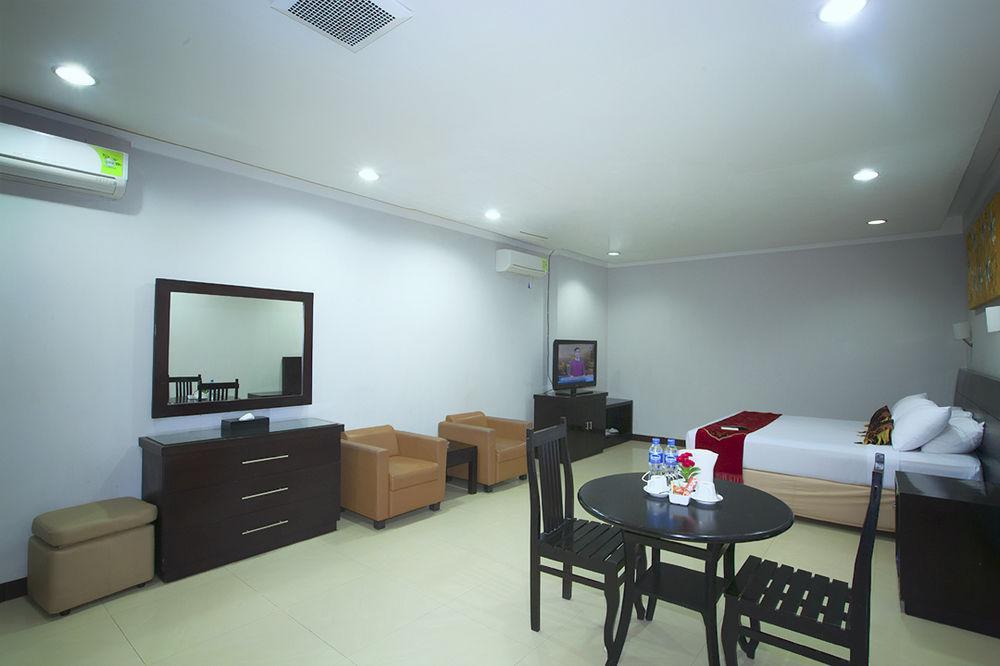 Hotel Celebes Макасар Екстер'єр фото