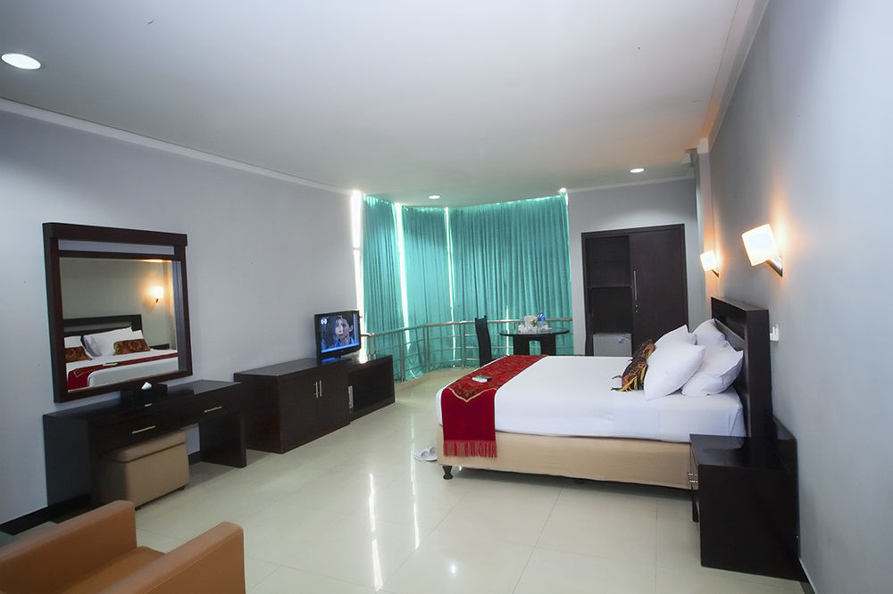 Hotel Celebes Макасар Екстер'єр фото